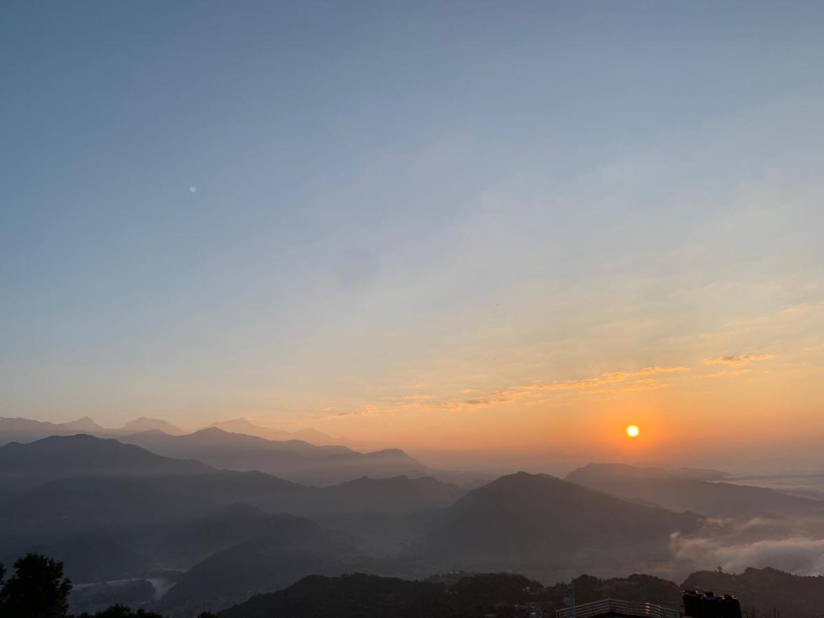 פוקהרה Superview Lodge, Best Himalayan Sunrise In Sarangkot מראה חיצוני תמונה
