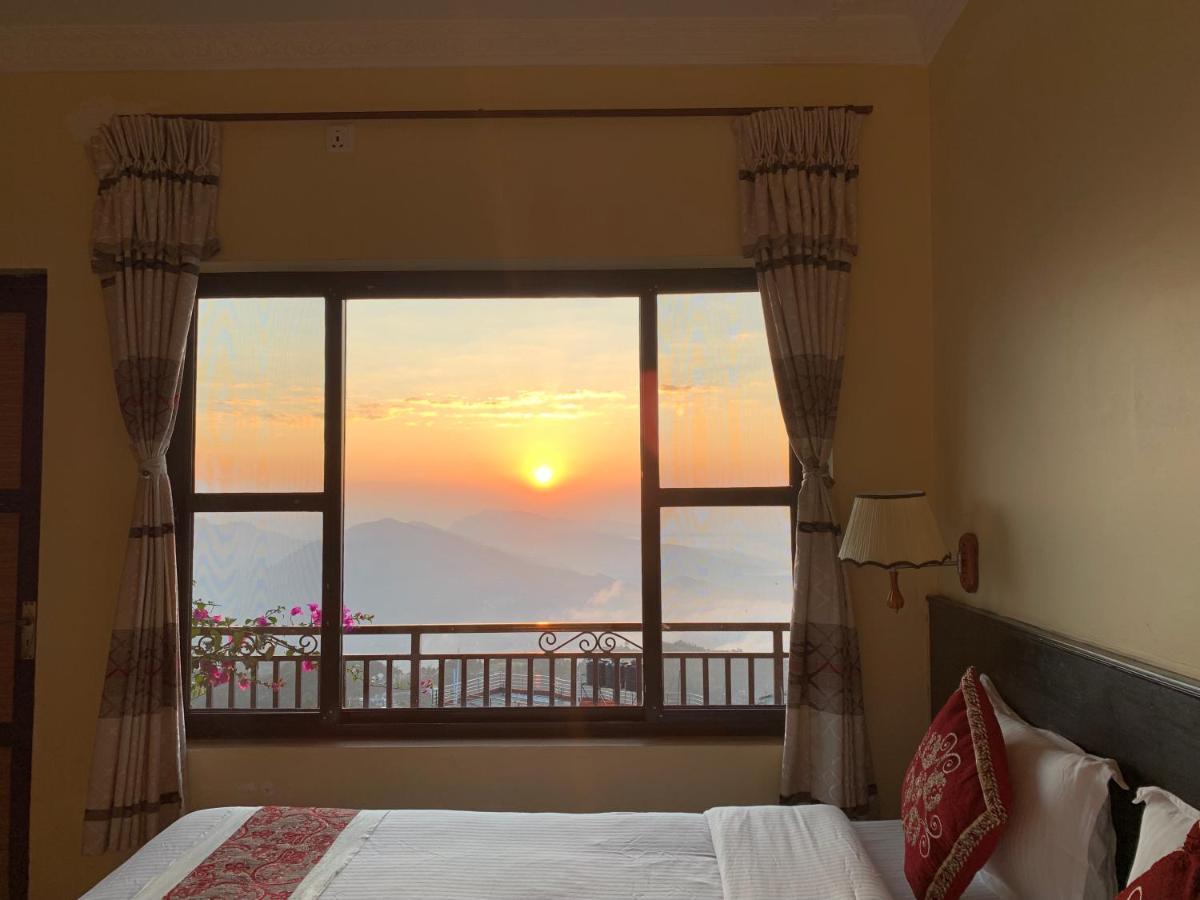 פוקהרה Superview Lodge, Best Himalayan Sunrise In Sarangkot מראה חיצוני תמונה