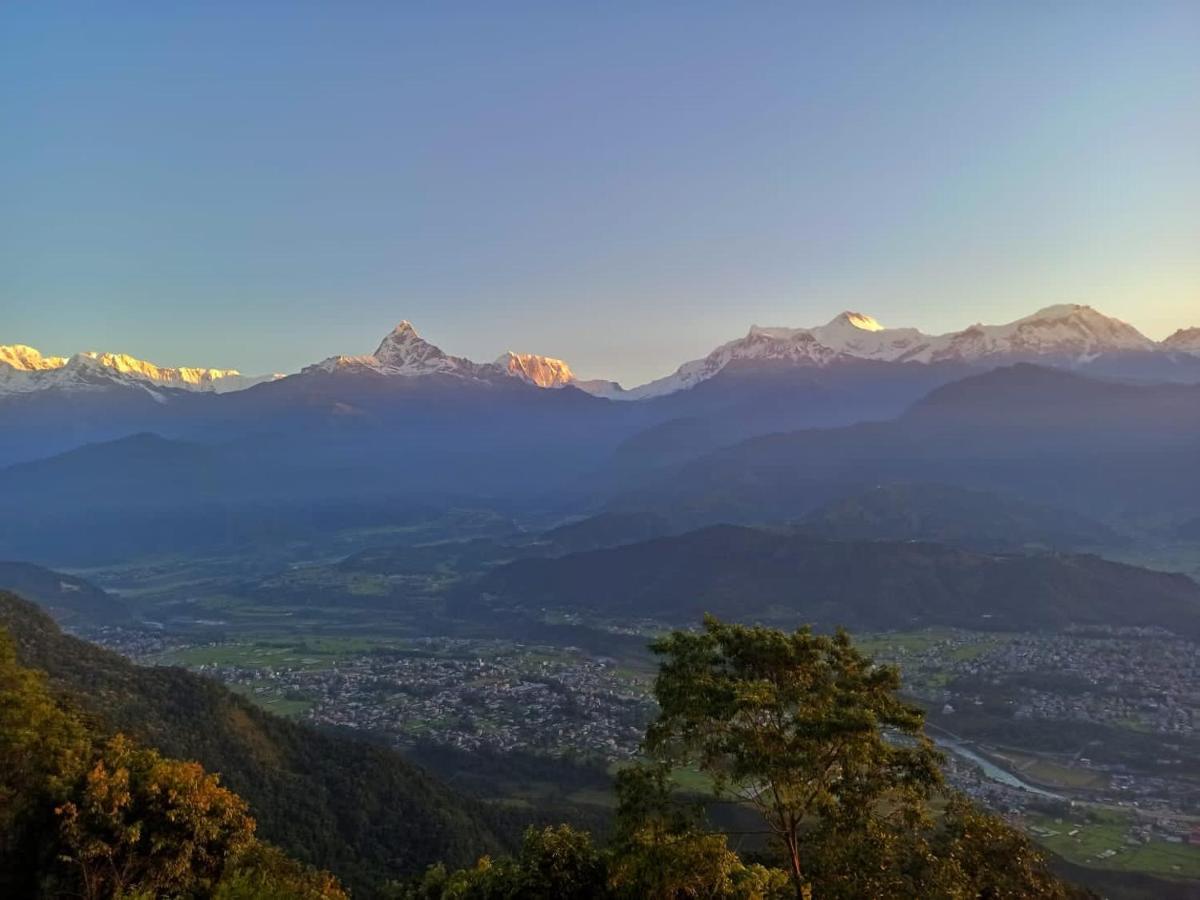 פוקהרה Superview Lodge, Best Himalayan Sunrise In Sarangkot מראה חיצוני תמונה